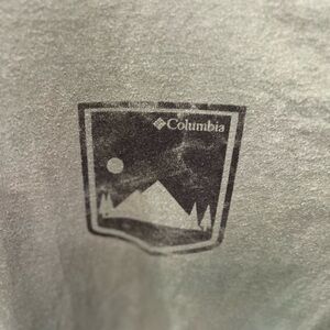 Columbia t-shirt size XXL in GUC